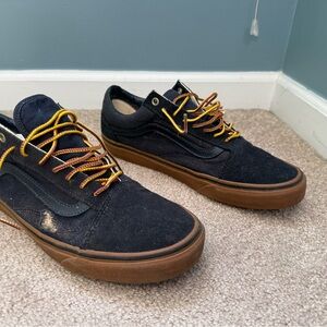 Vans Men's Black and Tan Sneakers